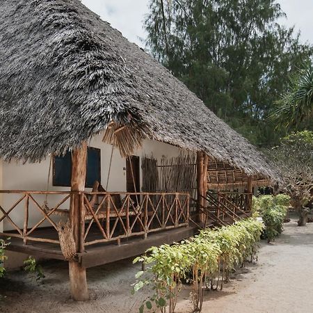 Hakuna Majiwe Beach Lodge Paje Exterior photo