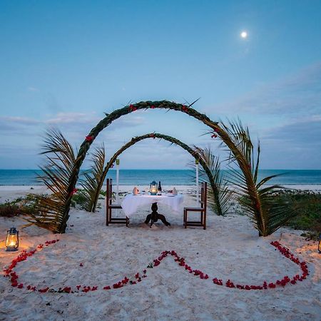 Hakuna Majiwe Beach Lodge Paje Exterior photo