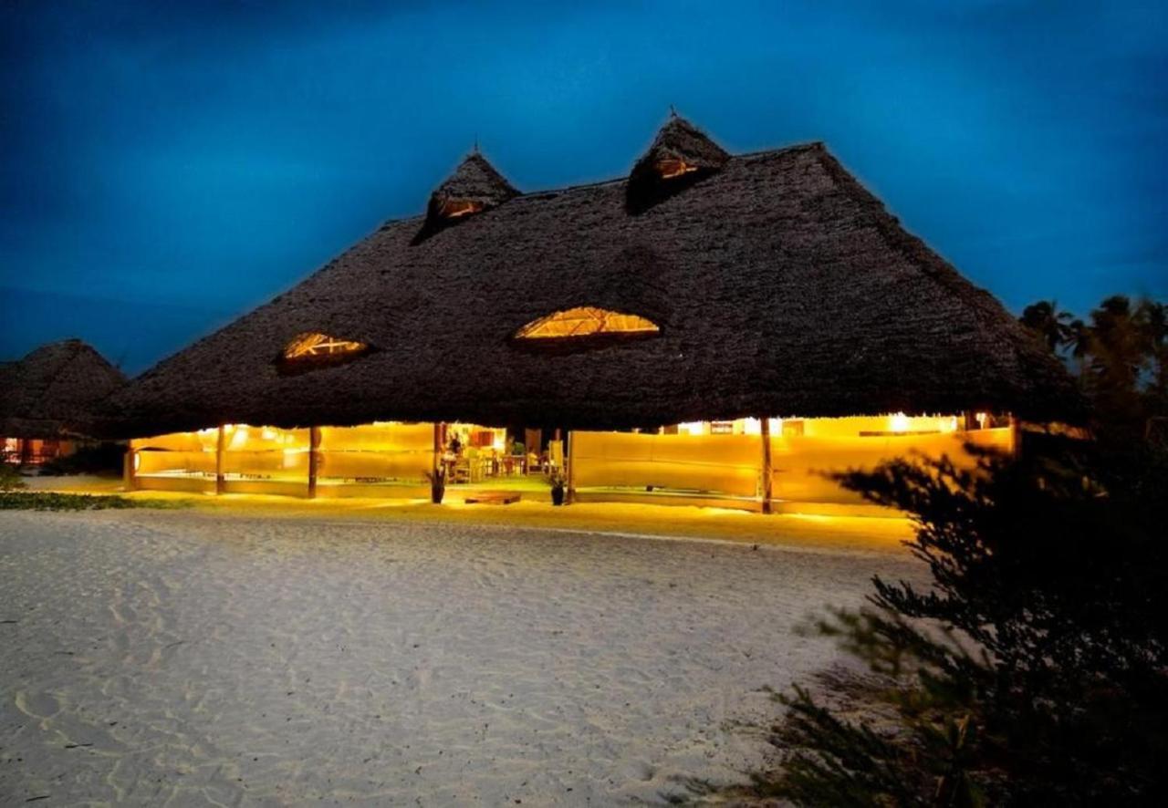 Hakuna Majiwe Beach Lodge Paje Exterior photo